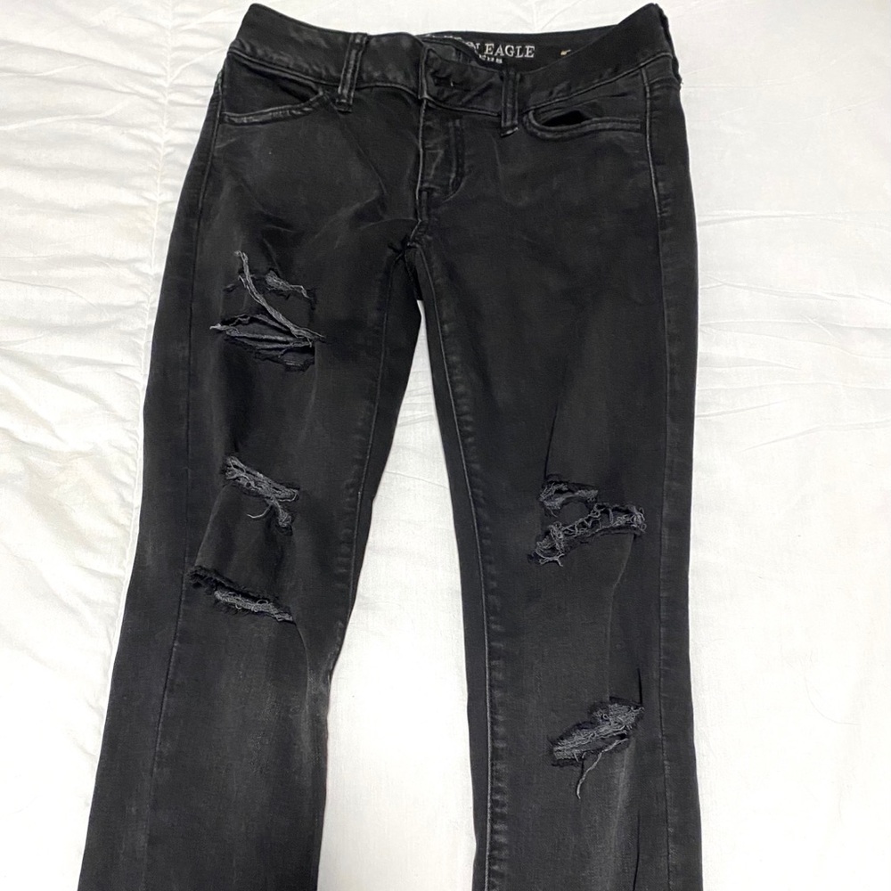 Black ripped American eagle jeans